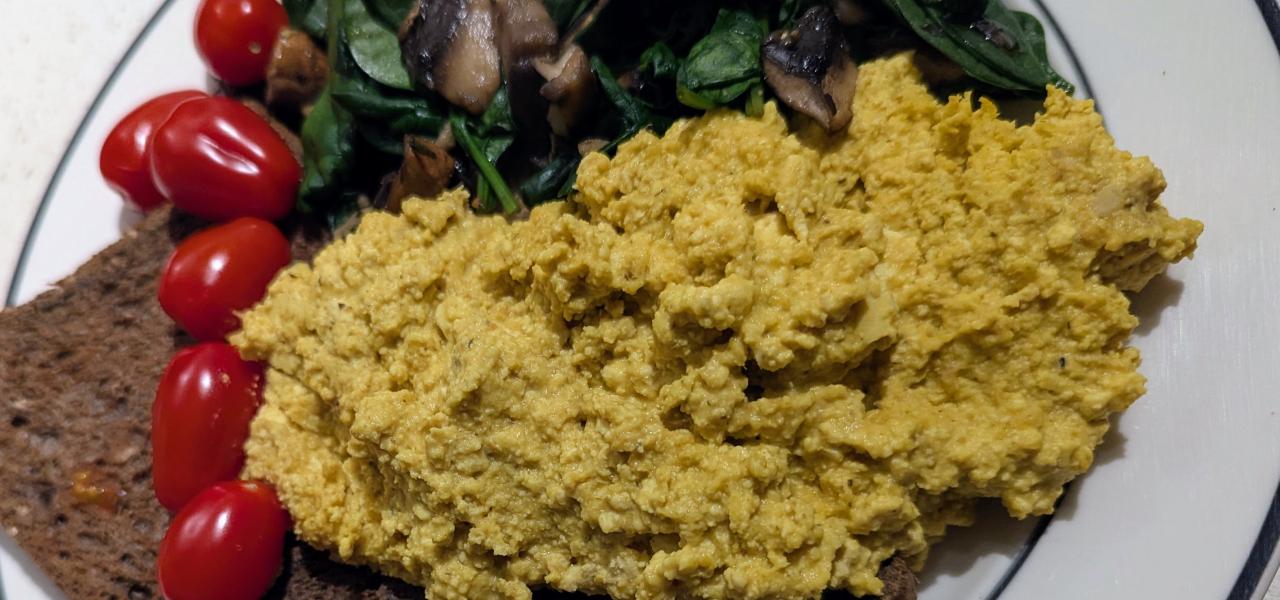 Deluxe scrambled tofu!