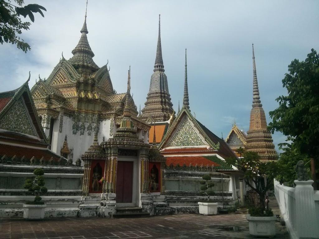 More Thai temples